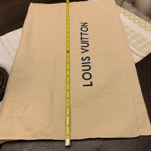 Large LV dust bag - Picture 3 of 4